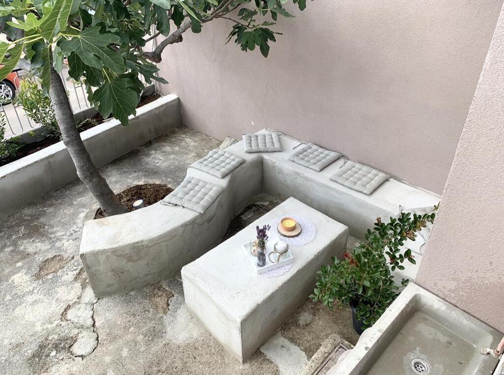 Ra City Garden Suite Пула Экстерьер фото