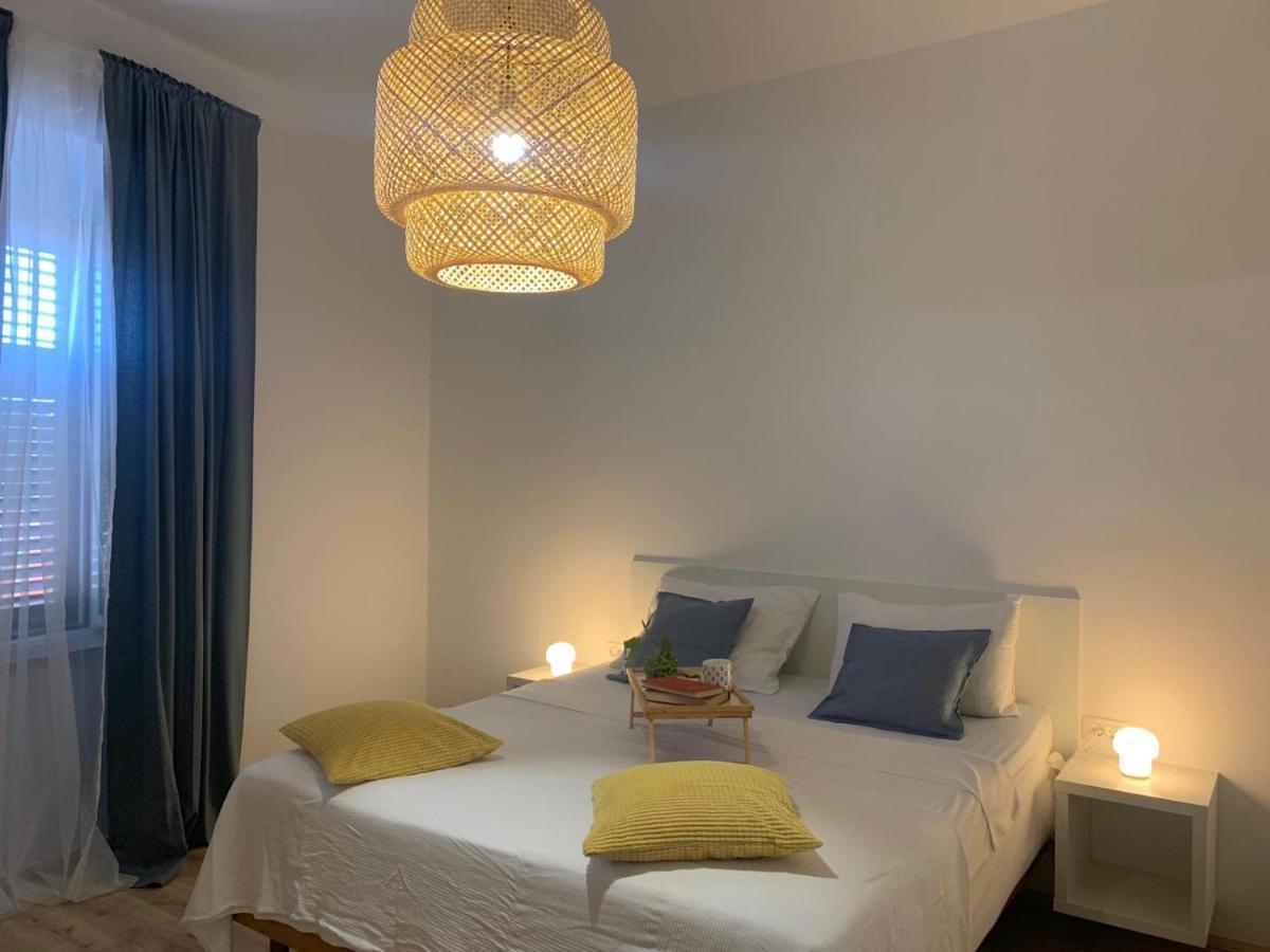 Ra City Garden Suite Пула Экстерьер фото